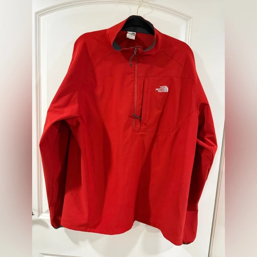 The North Face Flight Series APEX Soft Shell 1/4 Zip Pullover Red XL